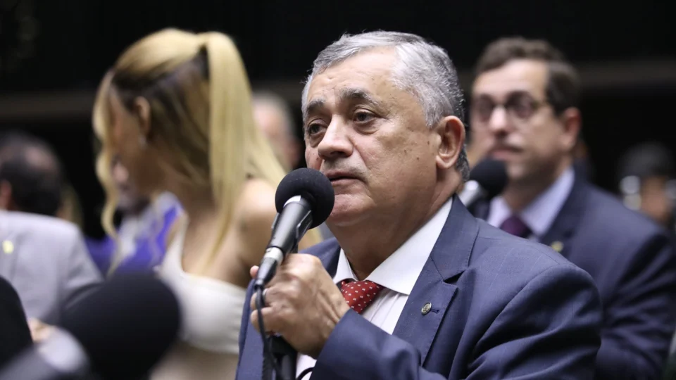 Padilha estaria disposto a conversar com Arthur Lira