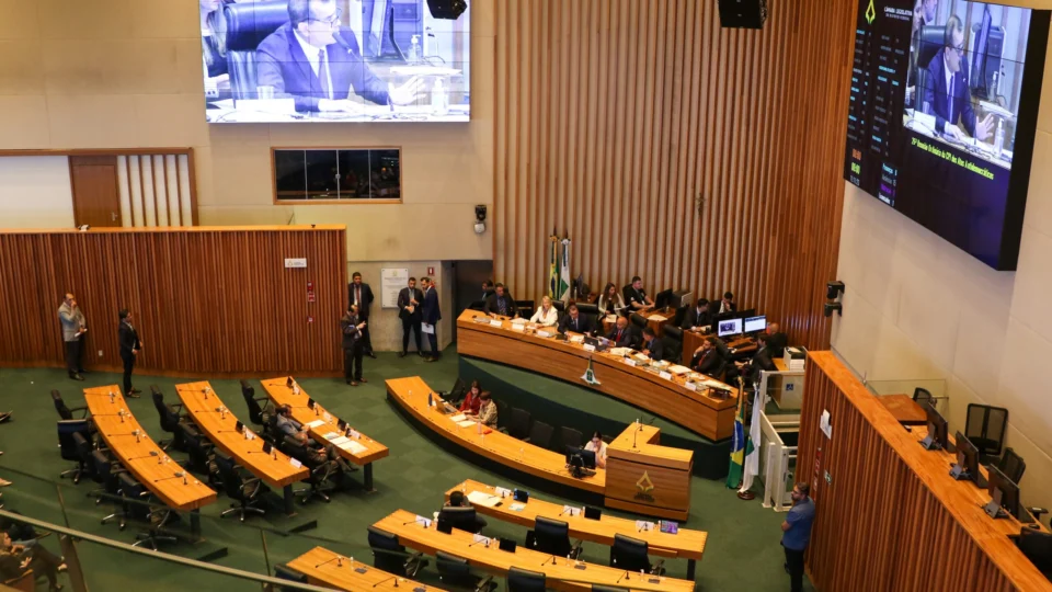 DF: crise na saúde pode ser investigada em CPI da Câmara Legislativa