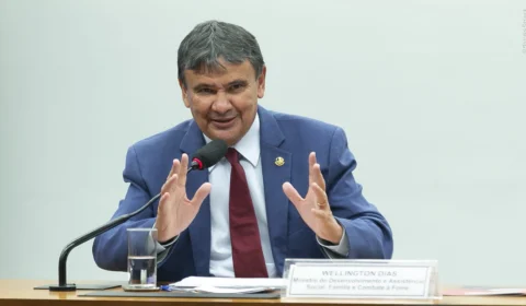 Wellington Dias participa da entrega de alimentos para famílias no RS