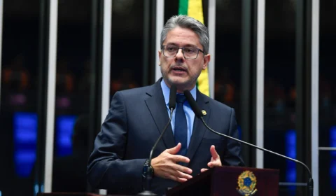 Senador propõe PEC que cria ‘orçamento de guerra’ para crises climáticas