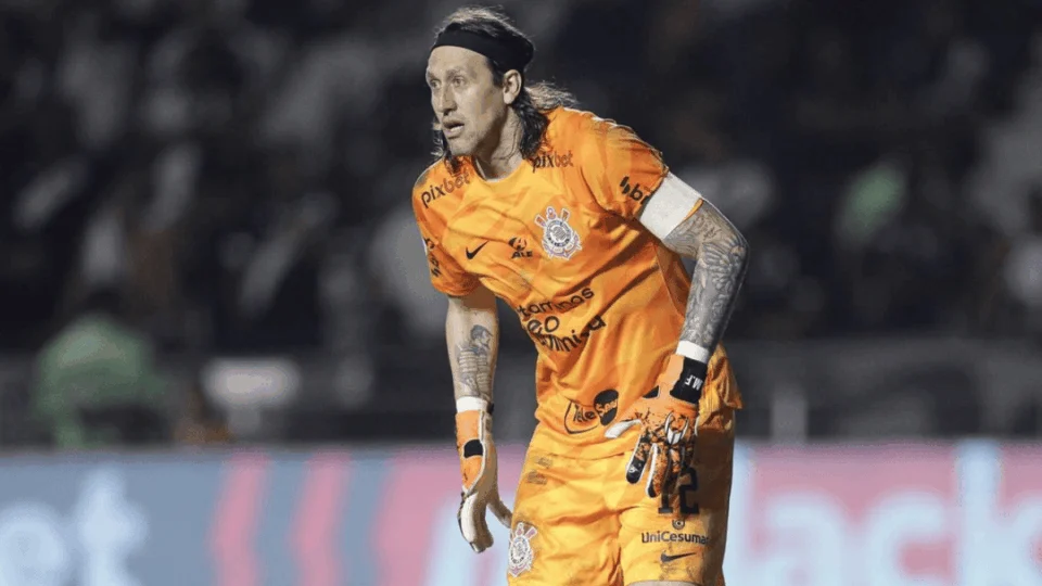 Cássio anuncia seu futuro no Corinthians; veja no vídeo