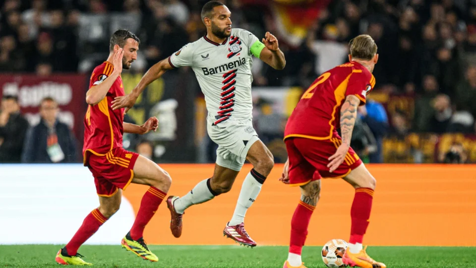 Europa League: Leverkusen vence e fica perto da final