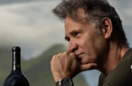 Nelson Freitas: o riso é um negócio sério