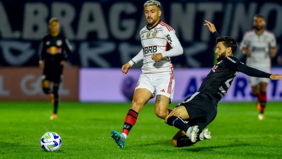 Bragantino x Flamengo: onde assistir e escalações da partida deste sábado (4)
