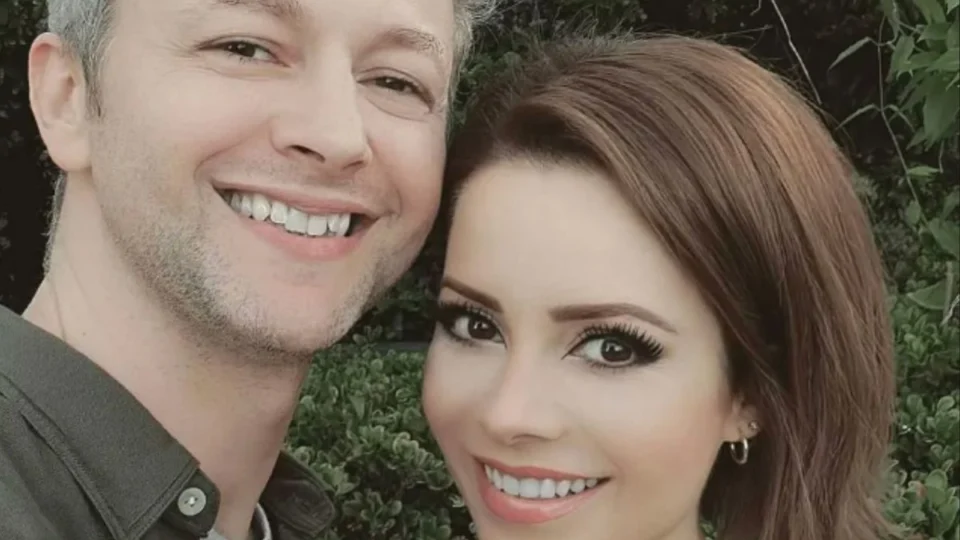 Lucas Lima mostra foto rara de Sandy com o filho; veja