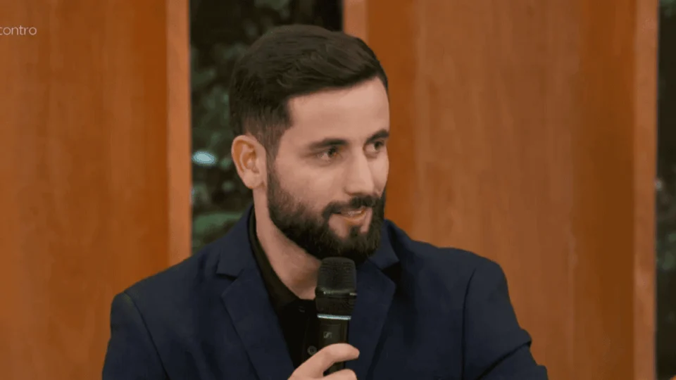 Matteus diz que se ‘prepara’ para primeiro Dia dos Namorados com Isabelle