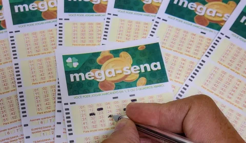 Mega-Sena: ninguém acerta e prêmio acumula em R$ 75 milhões