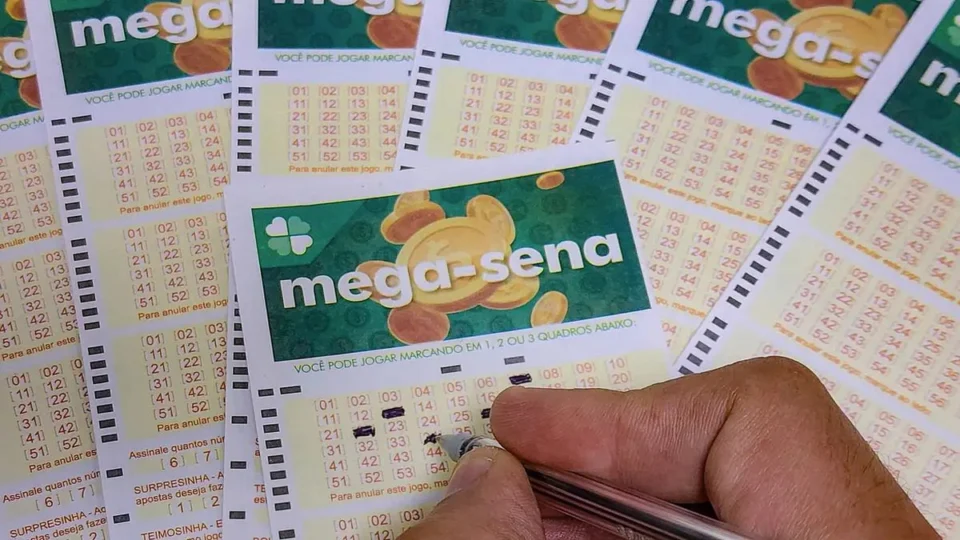 Mega-Sena: ninguém acerta e prêmio acumula em R$ 75 milhões
