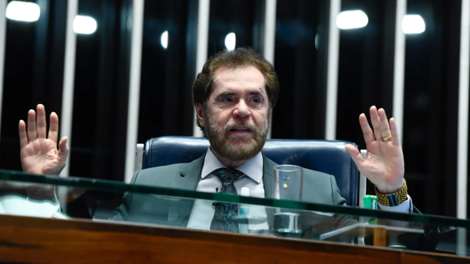 ‘Sem a BR-319 Manaus vai colapsar’, afirma Plínio Valério