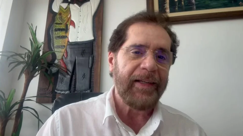 ‘Marina Silva está se aproveitando da catástrofe do RS’, diz Plínio Valério