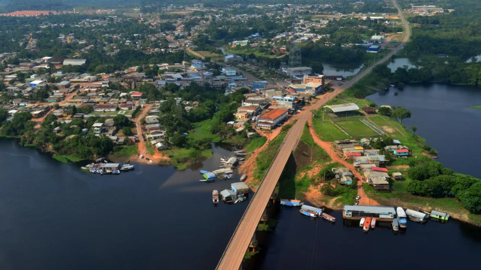 Decisão judicial cancela show de Naiara Azevedo no Careiro-AM