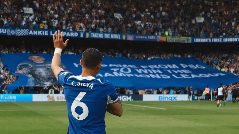 Acertado com o Fluminense, Thiago Silva encerra ciclo no Chelsea (ING)