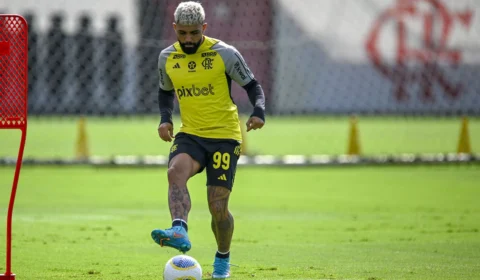 Flamengo: Gabigol já treina com número 99