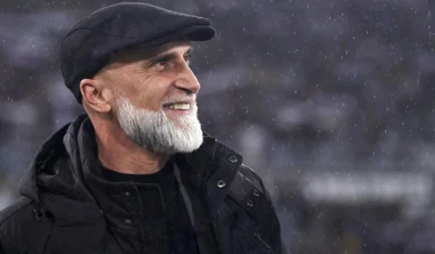 Álvaro Pacheco comanda primeiro treino no Vasco