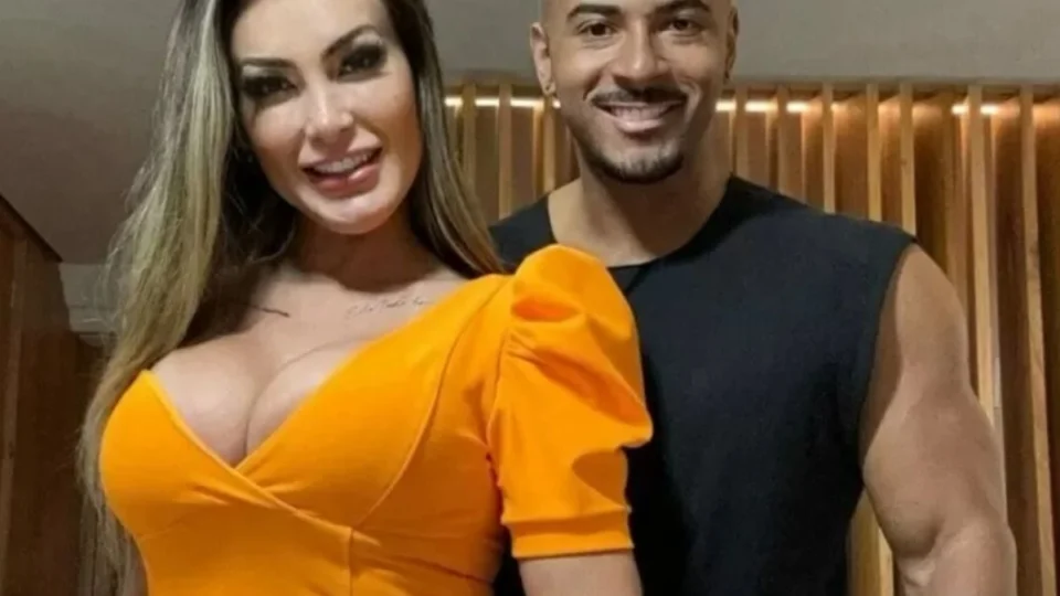 Andressa Urach está grávida do namorado ator pornô? Post levanta suspeitas