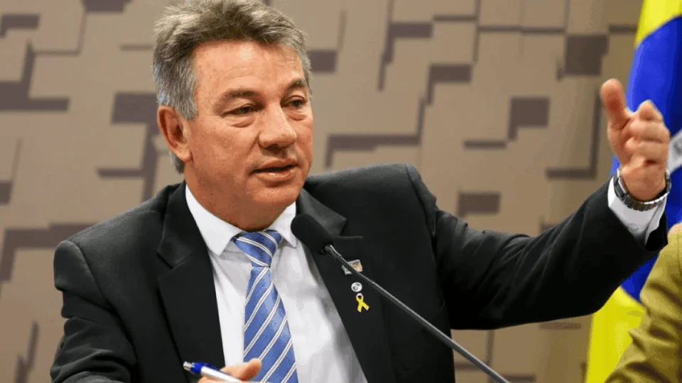 Denarium desliga 70 servidores sob justificativa de abandono de função, propina e abuso sexual