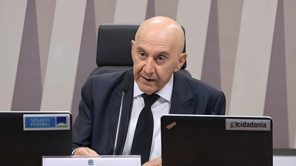 Projeto que impedir penhora de propriedade afetada por calamidade