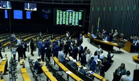 Congresso derruba veto parcialmente e garante R$ 3,6 bi em emendas