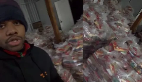 Davi Brito mostra tudo o que comprou com doações para o Rio Grande do Sul