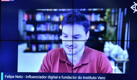 MPF pede arquivamento de processo de Lira contra Felipe Neto