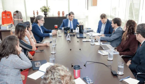 Governo luta contra desinformações sobre ações no RS