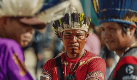 Pataxós bloqueiam acesso ao Palácio do Planalto