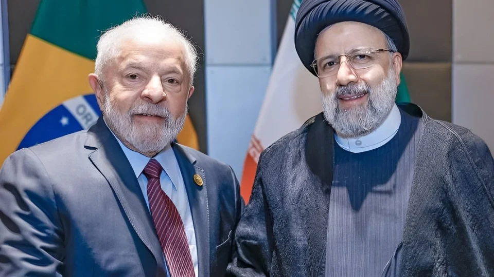 Governo brasileiro acompanha incidente no Irã e tenta contato com embaixada