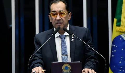 Deolane Bezerra vai depor no final de outubro, diz presidente da CPI das Apostas