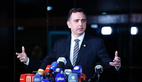 Pacheco associa PEC do Quinquênio a fim de supersalários