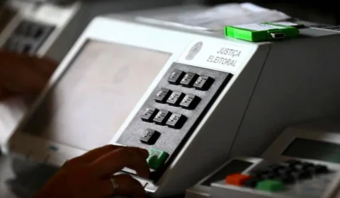 Eleições 2024: PF faz teste em urnas eletrônicas; veja o que foi achado