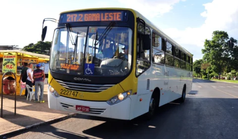 PSOL aciona MPDFT pelo fim do pagamento em cartão nos ônibus