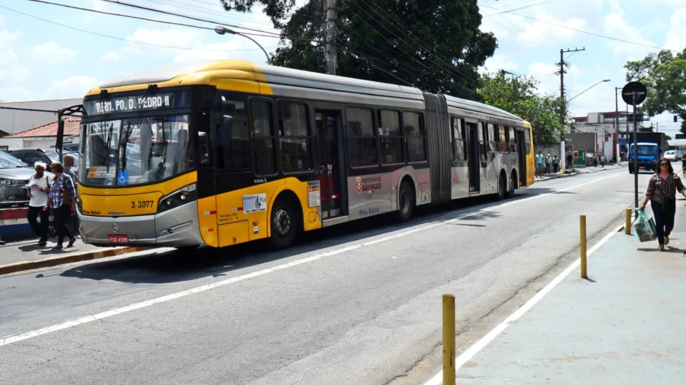 Passageiros terão 10 novos ônibus à disposição nesta quinta-feira (20)