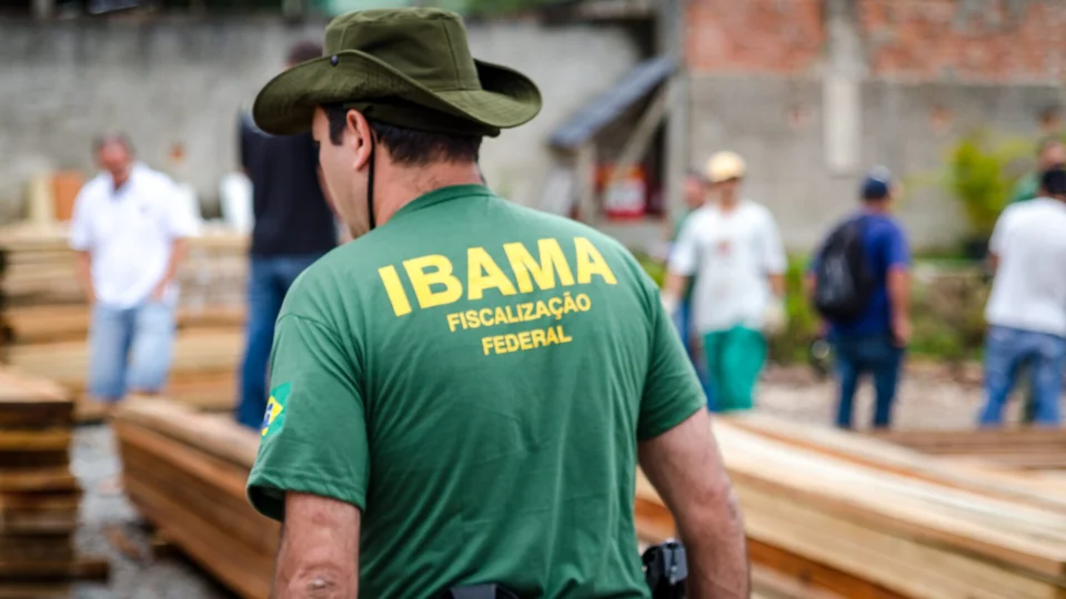 Servidores ambientais iniciam greve nesta segunda-feira (24)