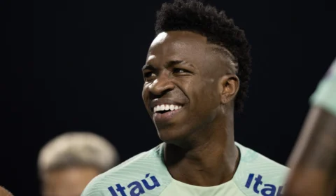 CLDF aprova política “Vinícius Júnior”  contra racismo nos estádios