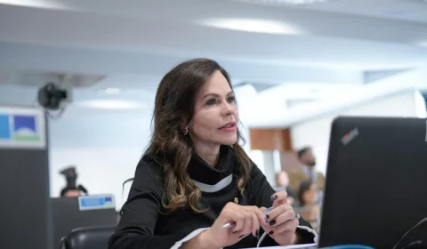 Carga horária do ensino médio será debatido em Comissão na terça (18)