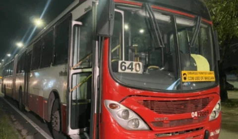 Ônibus da linha 640 é assaltado por criminosos armados em Manaus
