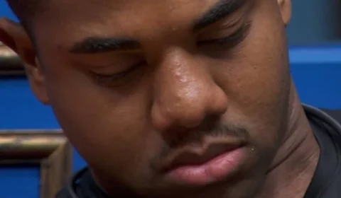 Davi revela por que não participa do grupo de WhatsApp com ex-BBBs