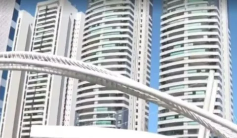 Mulher pula do quinto andar de um prédio para fugir do companheiro