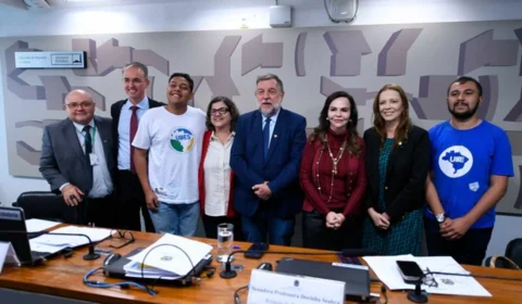 Novo Ensino Médio é aprovado em comissão do Senado