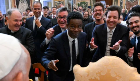 Fábio Porchat revela o que Papa Francisco disse no seu ouvido no Vaticano