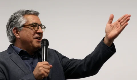 Padilha diz que foi boa a discussão entre Neymar e Piovani