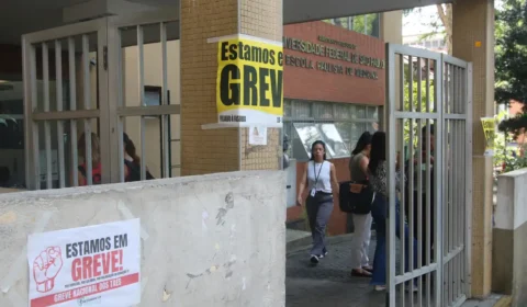 Greve: professores devem se manifestar sobre proposta até sexta