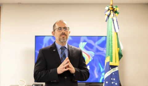 Brasil apresenta em Paris ferramenta de IA contra corrupção