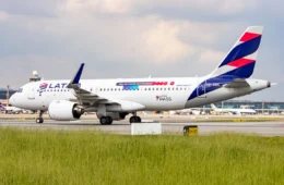 Latam é obrigada a pagar R$ 30 mil após morte de cachorro em voo