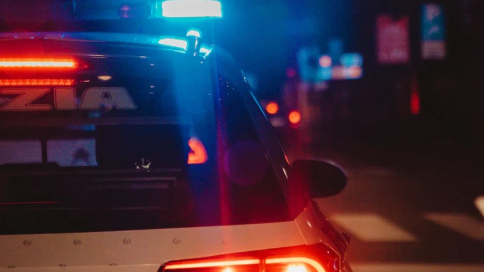 FOTO: jovem é sequestrado na frente da esposa e morto no Novo Aleixo