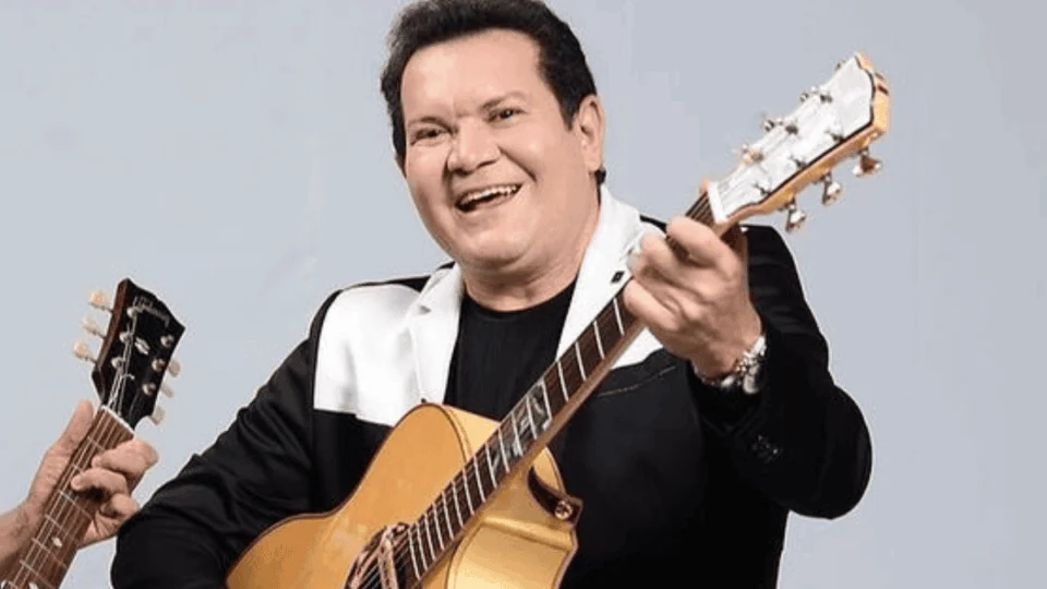 Ximbinha choca web com ‘antes e depois’ de harmonização facial; veja