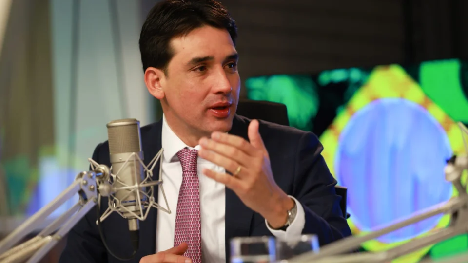 Apagão cibernético: Ministro diz que aeroportos brasileiros não foram afetados