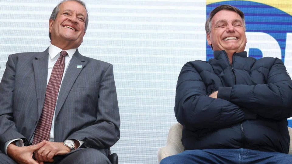 Presidente do PL diz que Bolsonaro cresceu após ações da PF