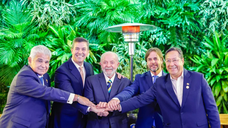 Lula lamenta ausência de Milei na Cúpula do Mercosul