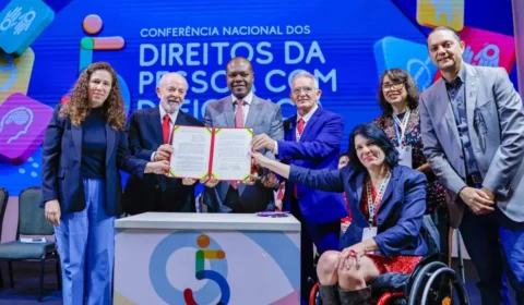 Lula anuncia a carteira nacional para pessoas com autismo